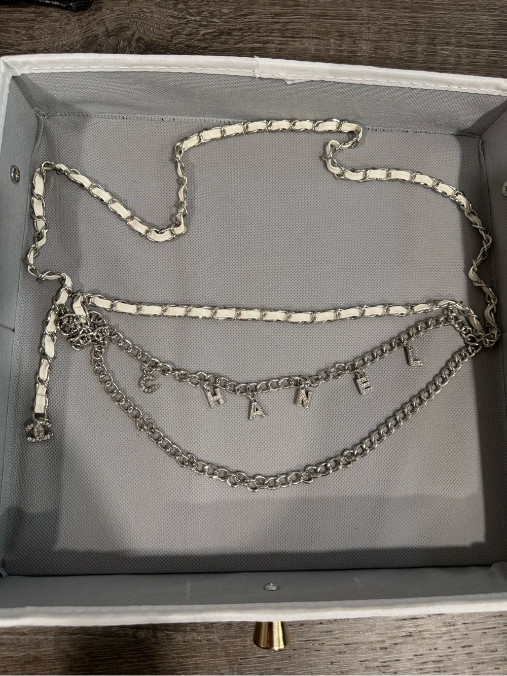 Silver & white double-layer waist chain with diamond charm detailing